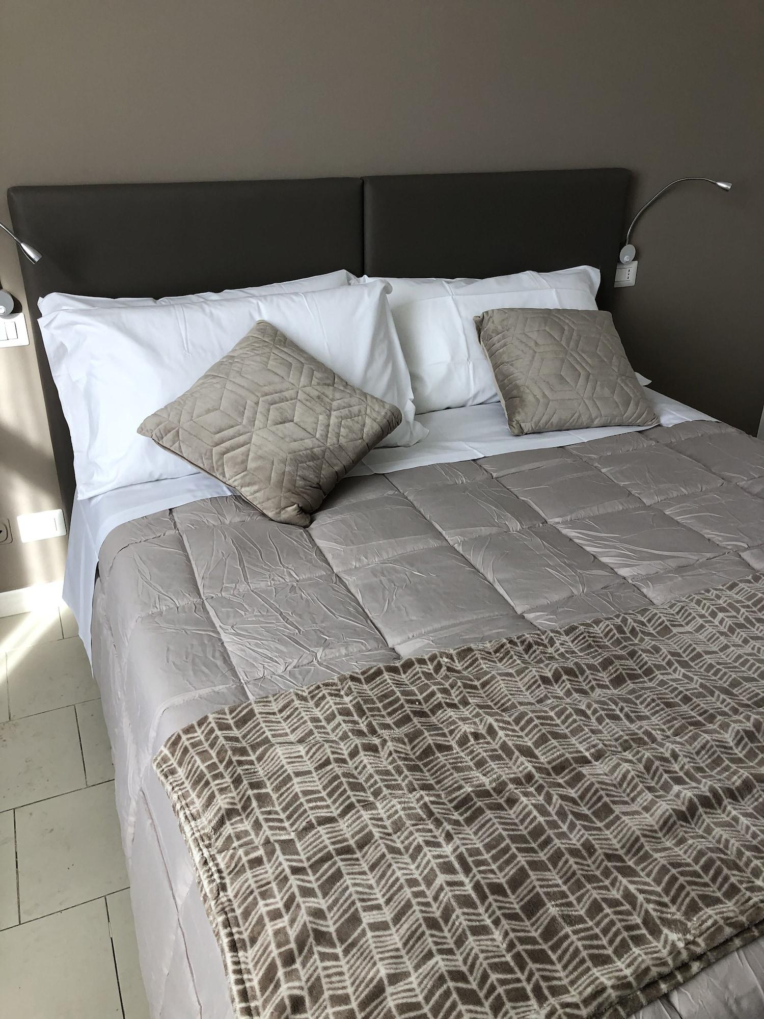 Hotel Inn Giardini Naxos Bagian luar foto